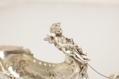 Lot 522 - A LATE 19TH CENTURY CONTINENTAL SILVER NOVELTY BONBON DISH