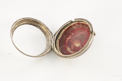 Lot 1386 - TOMSON, LONDON. A GEORGE III SILVER PAIR CASED VERGE POCKET WATCH