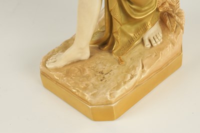Lot 96 - A LARGE LATE 19TH CENTURY ROYAL WORCESTER PORCELAIN FIGURAL SCULPTURE OF THE BATHER