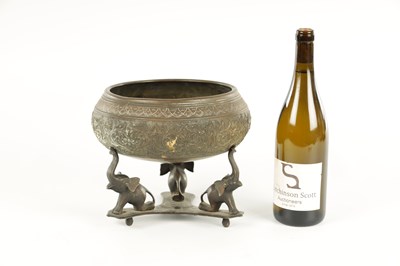 Lot 192 - AN ANGLO INDIAN BRONZE BOWL ON STAND