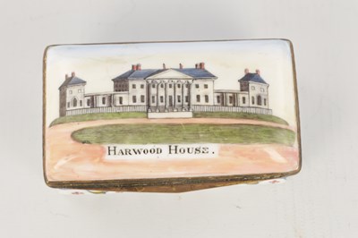 Lot 799 - AN 18TH CENTURY ENAMEL BOX WITH A VIEW OF HAREWOOD HOUSE