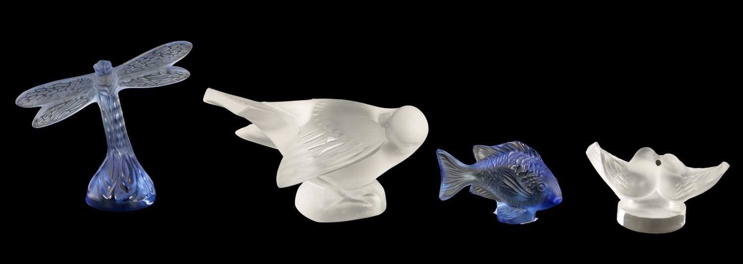 Lot 9 - A COLLECTION OF FOUR LALIQUE PIECES