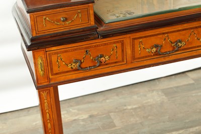 Lot 1317 - A FINE LATE 19TH CENTURY SHERATON REVIVAL SATINWOOD AND FLORAL PAINTED CARLTON HOUSE DESK