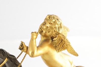 Lot 1635 - AN EARLY 19TH CENTURY FRENCH BRONZE AND ORMOLU MANTEL CLOCK