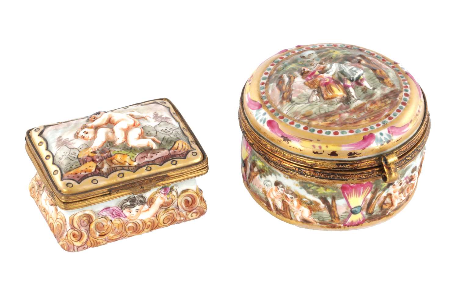Lot 42 - TWO 19TH CENTURY NAPLES PORCELAIN SNUFF BOXES