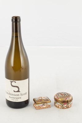 Lot 42 - TWO 19TH CENTURY NAPLES PORCELAIN SNUFF BOXES