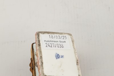 Lot 42 - TWO 19TH CENTURY NAPLES PORCELAIN SNUFF BOXES