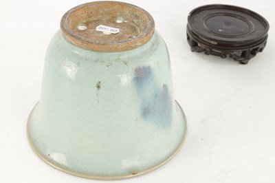 Lot 197 - A CHINESE CRACKLE GLAZE CELADON BOWL ON STAND