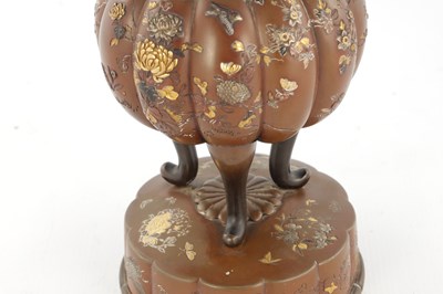Lot 211 - A JAPANESE MEIJI PERIOD BRONZE AND MIXED METAL KORO