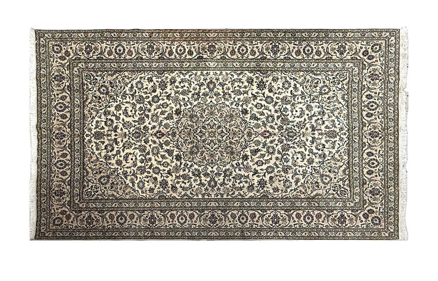 Lot 764 - A FINE HAND KNOTTED PERSIAN CARPET FROM KASHAN