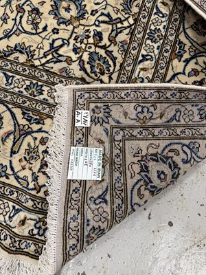 Lot 764 - A FINE HAND KNOTTED PERSIAN CARPET FROM KASHAN