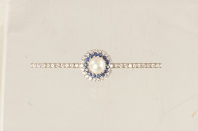 Lot 548 - A PLATINUM, DIAMOND, SAPPHIRE AND PEARL BAR BROOCH