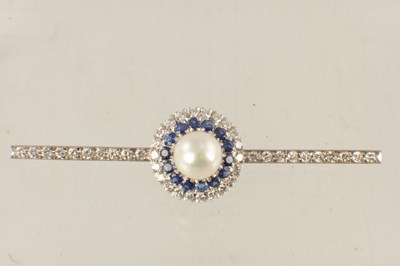 Lot 548 - A PLATINUM, DIAMOND, SAPPHIRE AND PEARL BAR BROOCH