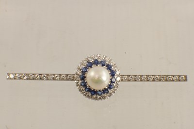 Lot 548 - A PLATINUM, DIAMOND, SAPPHIRE AND PEARL BAR BROOCH
