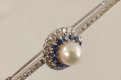 Lot 548 - A PLATINUM, DIAMOND, SAPPHIRE AND PEARL BAR BROOCH
