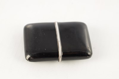 Lot 1427 - AN EARLY 20TH CENTURY SWISS MOVADO ERMETO SILVER ENAMEL TRAVEL WATCH