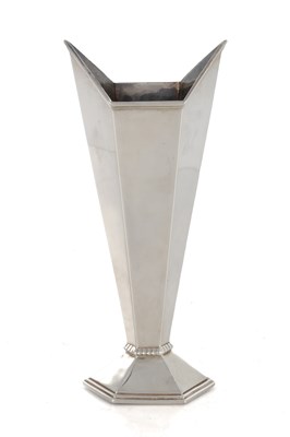 Lot 195 - A SOLID SILVER ART DECO TAPERING VASE