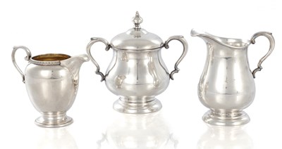 Lot 273 - A COLLECTION OF THREE SILVER ITEMS