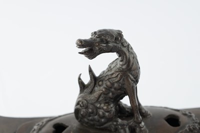 Lot 334 - A JAPANESE BRONZE INCENSE BURNER