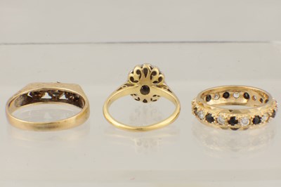 Lot 220 - A COLLECTION OF THREE LADIES GOLD AND DIAMOND RINGS