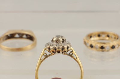 Lot 220 - A COLLECTION OF THREE LADIES GOLD AND DIAMOND RINGS
