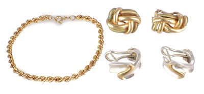 Lot 120 - A 9CT YELLOW GOLD ROPE TWIST CHAIN BRACELET AND TWO PAIR OF 9CT GOLD EARRINGS