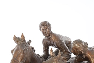 Lot 926 - BERNARD WINSKILL (d. 1980) A LARGE PATINATED BRONZE SCULPTURE