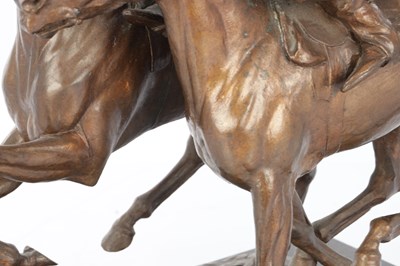 Lot 926 - BERNARD WINSKILL (d. 1980) A LARGE PATINATED BRONZE SCULPTURE