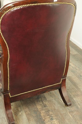 Lot 1707 - A FINE WILLIAM IV MAHOGNAY AND LEATHER BUTTON UPHOLSTERED IMPROVED RECUMBENT READING CHAIR BY R. DAWS, G.R. PATENT