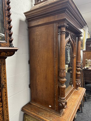 Lot 1035 - A RARE AND LARGE LATE 19TH CENTURY OAK CASED KOMET PENNY IN THE SLOT FLOOR STANDING POLYPHON TYPE MUSIC BOX
