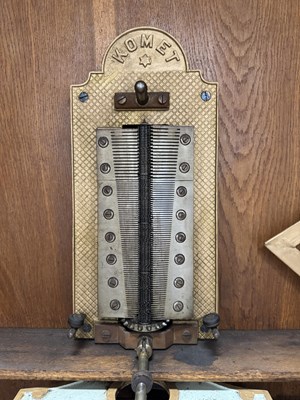 Lot 1035 - A RARE AND LARGE LATE 19TH CENTURY OAK CASED KOMET PENNY IN THE SLOT FLOOR STANDING POLYPHON TYPE MUSIC BOX
