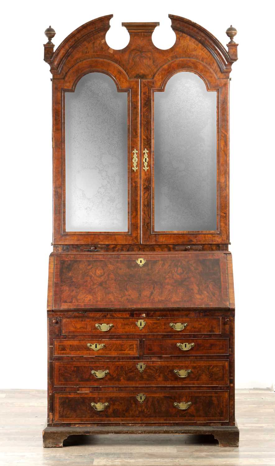 Lot 1722 - AN EARLY 18TH CENTURY BURR WALNUT BUREAU BOOKCASE