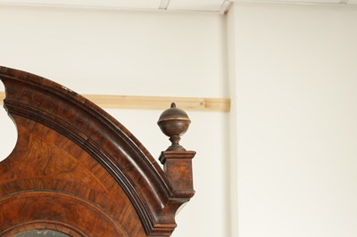 Lot 1722 - AN EARLY 18TH CENTURY BURR WALNUT BUREAU BOOKCASE