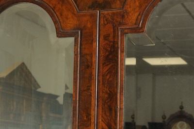 Lot 1722 - AN EARLY 18TH CENTURY BURR WALNUT BUREAU BOOKCASE