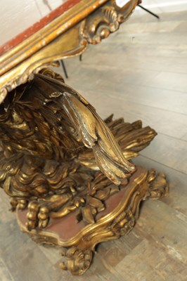 Lot 1587 - A DECORATIVE 20TH CENTURY GILT CARVED WOOD EAGLE CENTRE TABLE