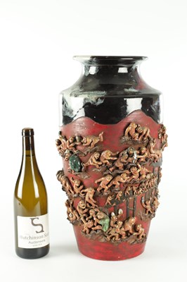 Lot 691 - A LARGE JAPANESE MEIJI PERIOD SOMIDA MONKEY VASE