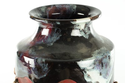 Lot 691 - A LARGE JAPANESE MEIJI PERIOD SOMIDA MONKEY VASE