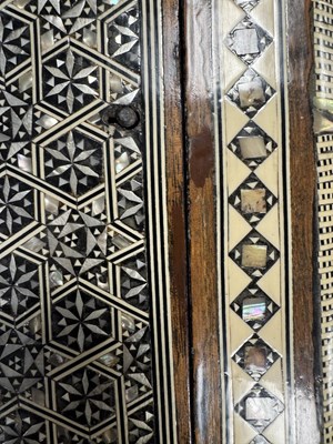 Lot 531 - A 19TH CENTURY INDIAN DOME TOPPED IVORY AND MOTHER OF PEARL INLAID CASKET