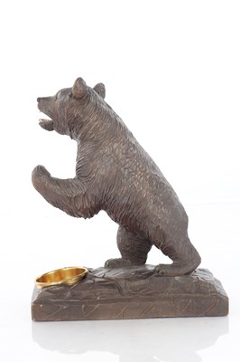 Lot 938 - A 19TH CENTURY BLACK FOREST CARVED LINDEN WOOD PIN TRAY