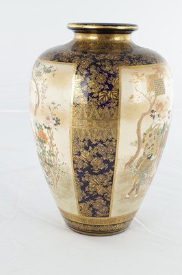 Lot 544 - A LARGE MEIJI PERIOD JAPANESE SATSUMA PORCELAIN VASE