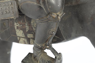 Lot 654 - A LARGE MEIJI PERIOD JAPANESE BRONZE SCULPTURE