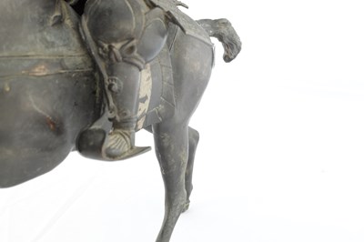 Lot 654 - A LARGE MEIJI PERIOD JAPANESE BRONZE SCULPTURE