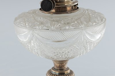 Lot 281 - A LATE 19TH CENTURY SILVER OIL LAMP
