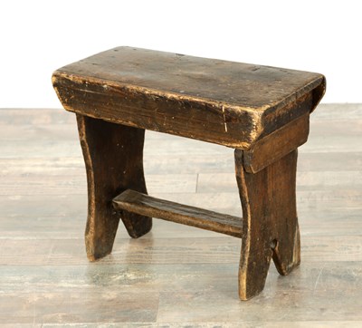 Lot 1620 - A 19TH CENTURY PINE STOOL