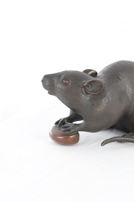 Lot TWO LIFESIZE JAPANESE MEIJI PERIOD PATINATED BRONZE SCULPTURES