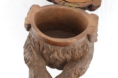 Lot 945 - A 19TH CENTURY BLACK FOREST CARVED LINDEN WOOD MUSICAL DOGS HEAD TABACCO BOX