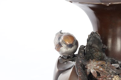 Lot 579 - A FINE JAPANESE MEIJI PERIOD BRONZE VASE