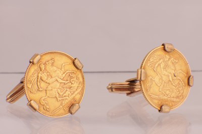 Lot 157 - A PAIR OF HALF-SOVEREIGN CUFFLINKS WITH 9CT GOLD MOUNTS