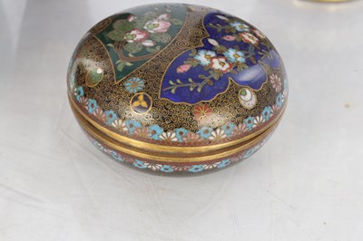 Lot 556 - A COLLECTION OF FIVE JAPANESE MEIJI PERIOD CLOISONNE VASES AND BOXES