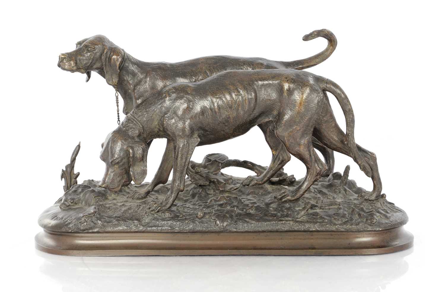 Lot 810 - CHRISTOPHE FRATIN (1801 - 1864). A 19TH CENTURY FRENCH PATINATED BRONZE SCULPTURE OF TWO HOUNDS